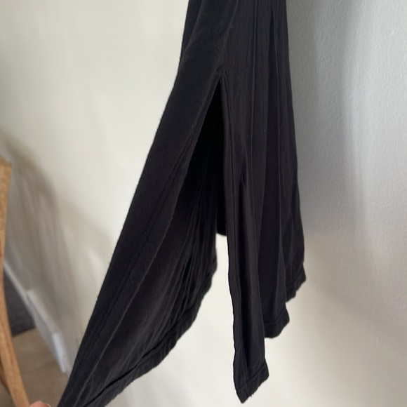 Summer top bundle Size Medium - Picture 7 of 11